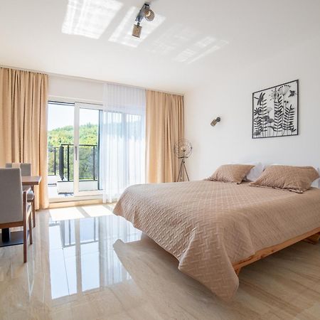 Bed and Breakfast White House Radac Peja Zewnętrze zdjęcie